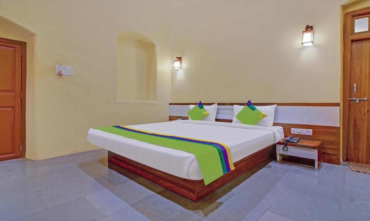 Treebo Shalimar In The Forest Hotel Matheran