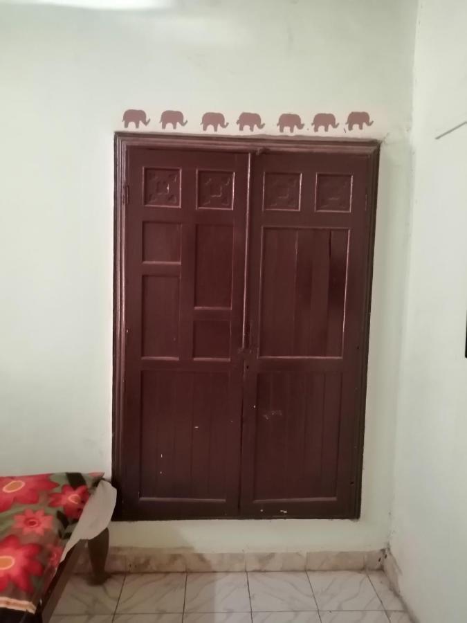 Laxmi Guest house