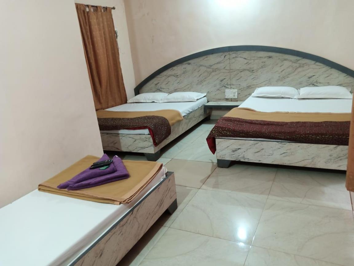 The Wayside Hotel Matheran