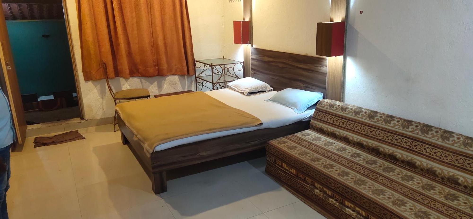 Hilltone- Hotel Matheran