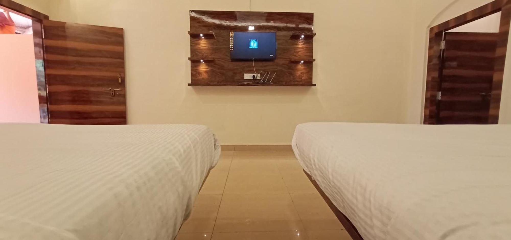 Laxmi Resort,