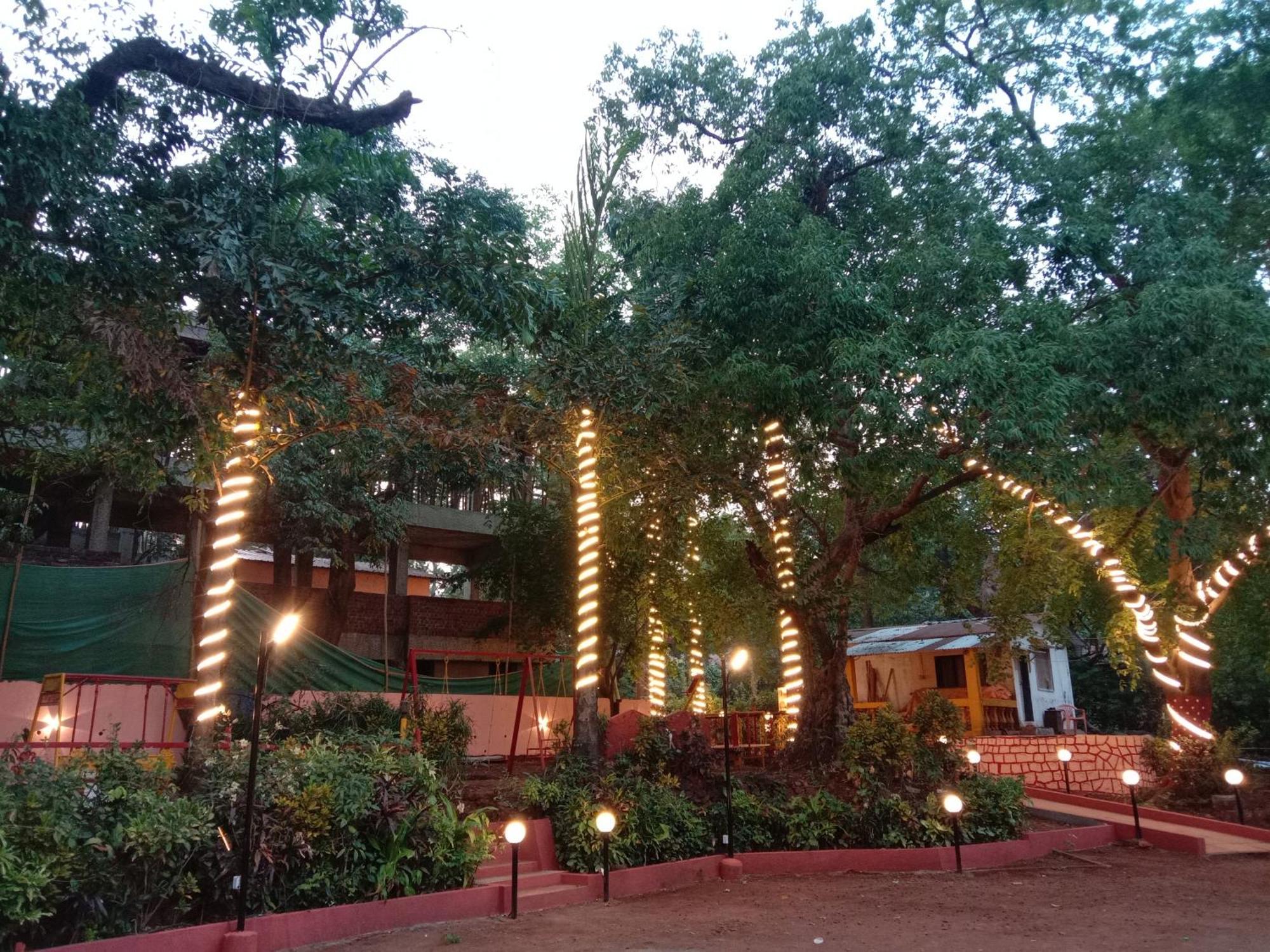Laxmi Resort, Guest house