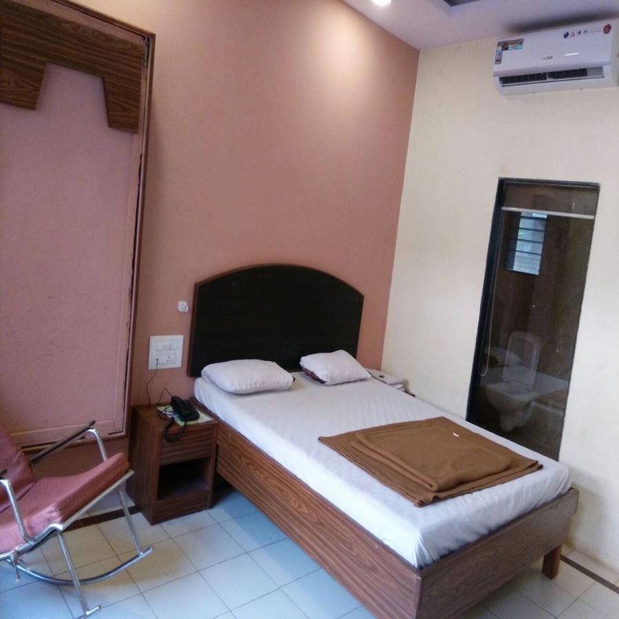 Royal Hotel Matheran