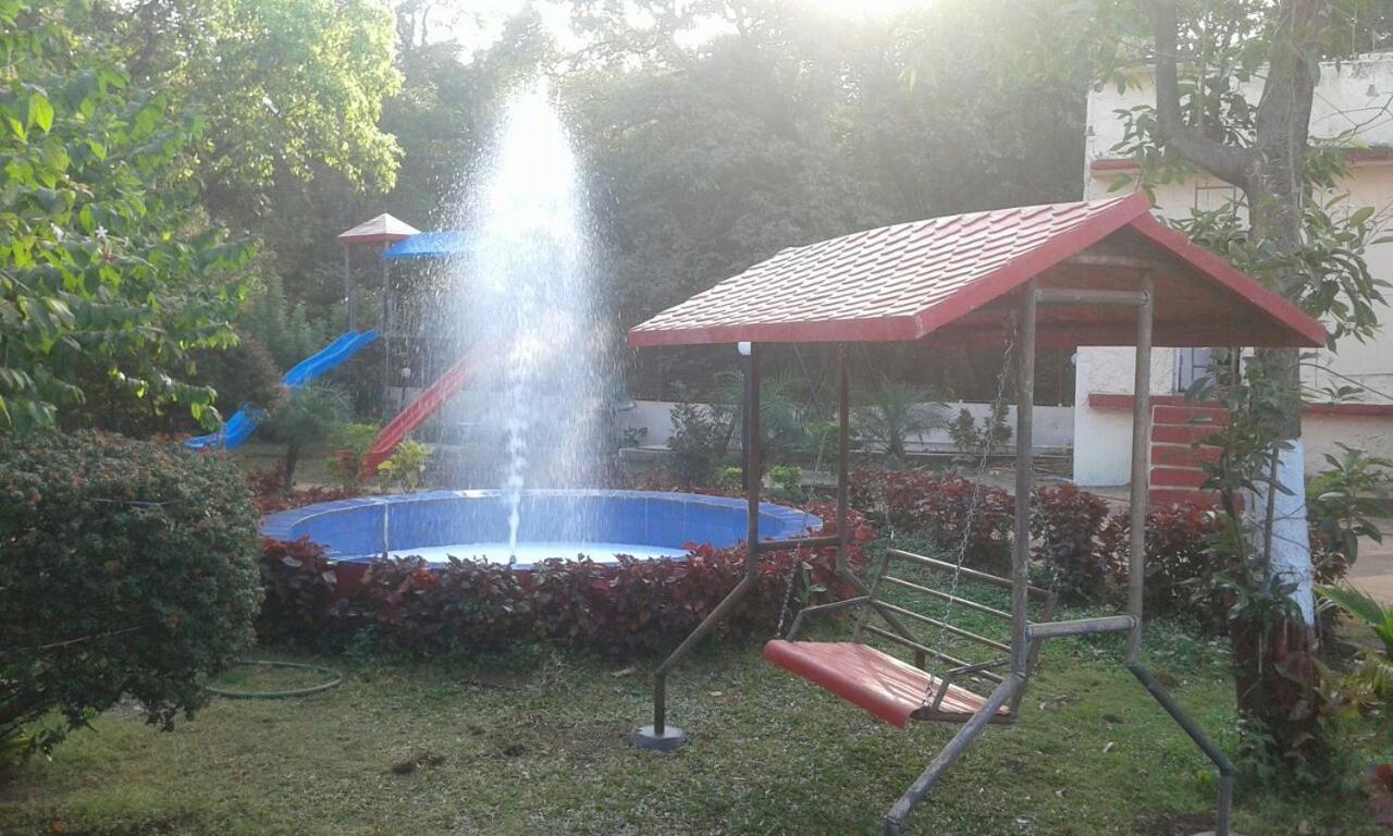 Regal 3*
