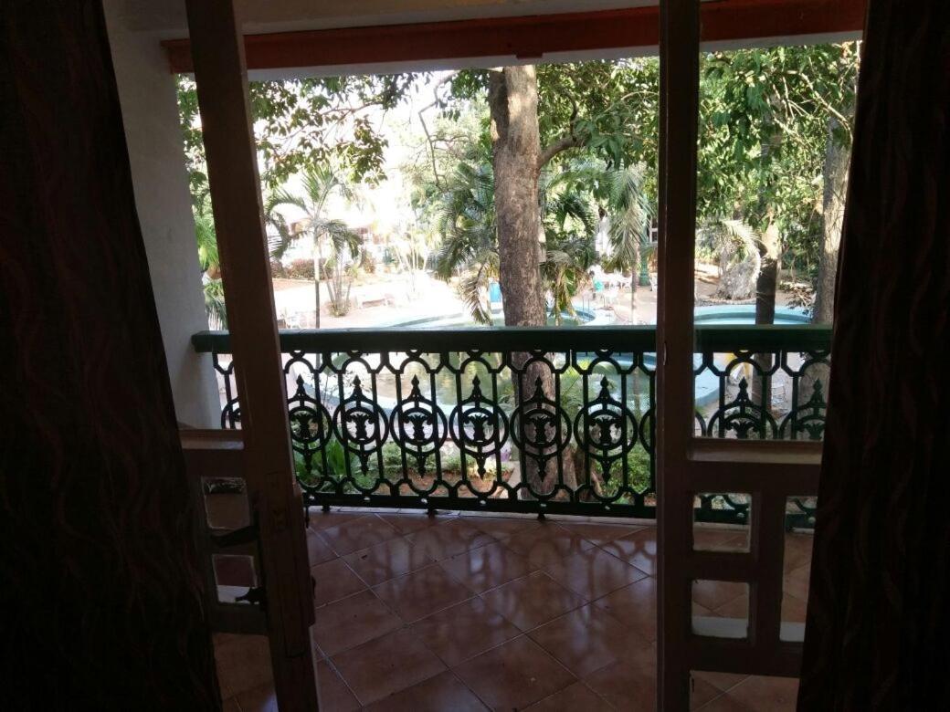 Regal Hotel 3*