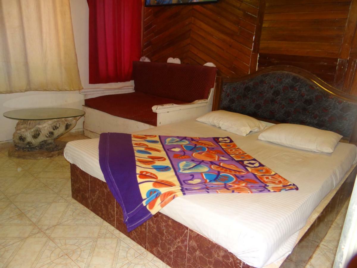 K R Resort